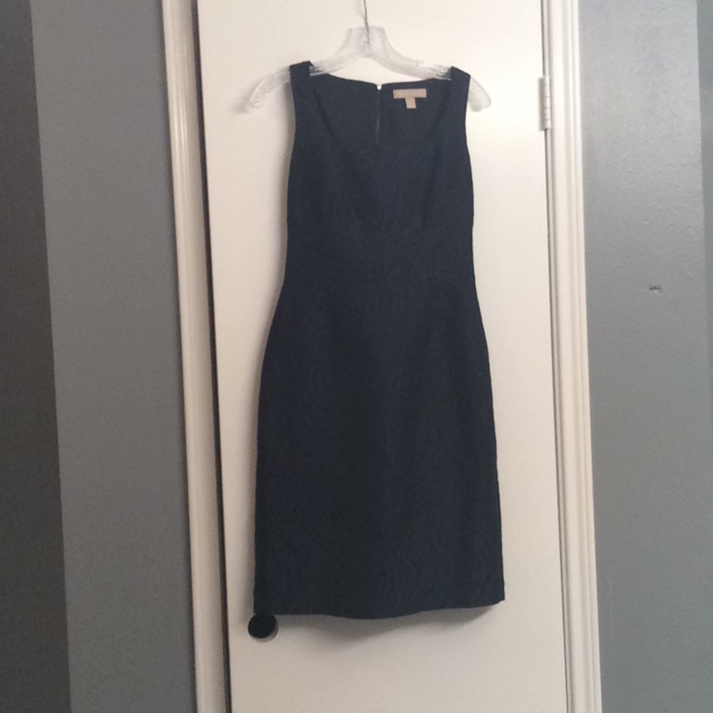 Banana republic black and blue patterned dress